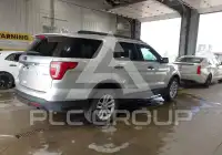 2017 Ford EXPLORER photo