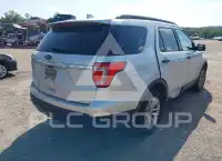 2017 Ford EXPLORER photo
