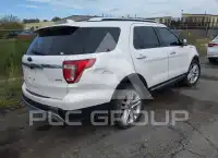 2017 Ford EXPLORER фото