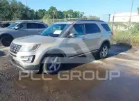 2017 Ford EXPLORER фото