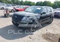 2017 Ford EXPLORER фото