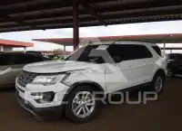 2017 Ford EXPLORER photo