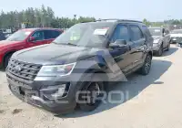 2017 Ford EXPLORER photo