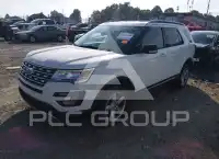 2017 Ford EXPLORER photo