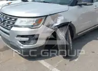 2017 Ford EXPLORER фото
