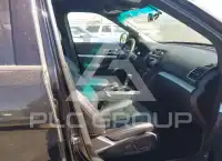 2017 Ford EXPLORER фото