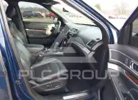 2017 Ford EXPLORER photo