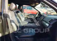 2017 Ford EXPLORER photo