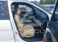 2017 Ford EXPLORER photo