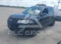 2017 Ford EXPLORER photo