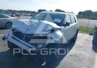 2017 Ford EXPLORER photo