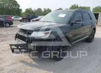 2017 Ford EXPLORER photo