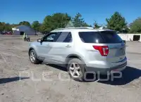 2017 Ford EXPLORER фото