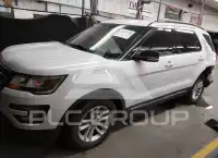 2017 Ford EXPLORER photo
