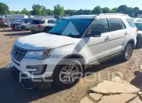 2017 Ford EXPLORER photo
