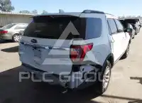 2017 Ford EXPLORER фото