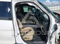 2017 Ford EXPLORER фото