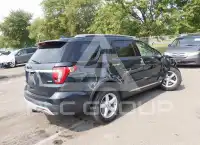 2017 Ford EXPLORER photo