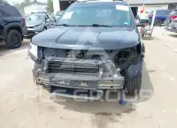 2017 Ford EXPLORER photo