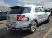 2017 Ford EXPLORER photo