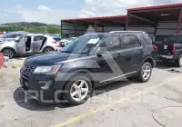 2017 Ford EXPLORER photo