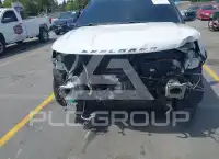 2017 Ford EXPLORER фото