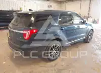 2017 Ford EXPLORER photo