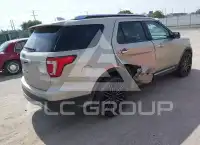 2017 Ford EXPLORER фото