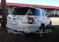 2017 Ford EXPLORER photo
