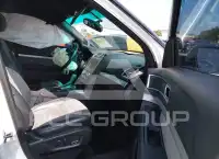 2017 Ford EXPLORER photo