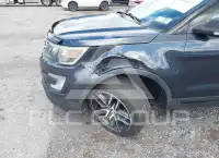2017 Ford EXPLORER photo