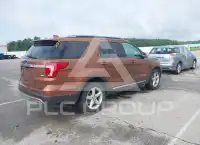 2017 Ford EXPLORER photo