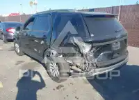 2017 Ford EXPLORER photo