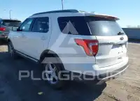 2017 Ford EXPLORER фото