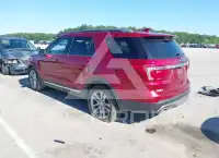 2017 Ford EXPLORER photo