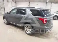 2017 Ford EXPLORER photo