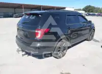 2017 Ford EXPLORER photo