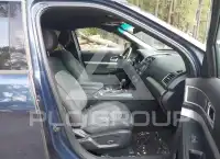 2017 Ford EXPLORER photo