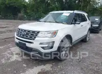 2017 Ford EXPLORER photo