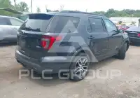 2017 Ford EXPLORER photo
