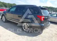 2017 Ford EXPLORER photo