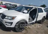 2017 Ford EXPLORER photo