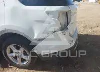 2017 Ford EXPLORER photo