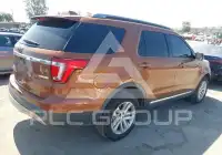 2017 Ford EXPLORER фото