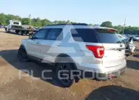 2017 Ford EXPLORER фото