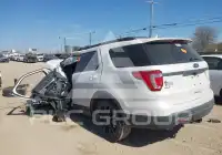 2017 Ford EXPLORER фото
