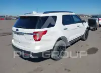 2017 Ford EXPLORER photo