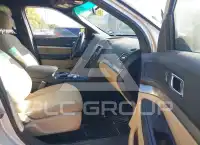 2017 Ford EXPLORER photo