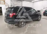 2017 Ford EXPLORER photo