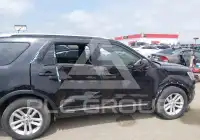 2017 Ford EXPLORER photo